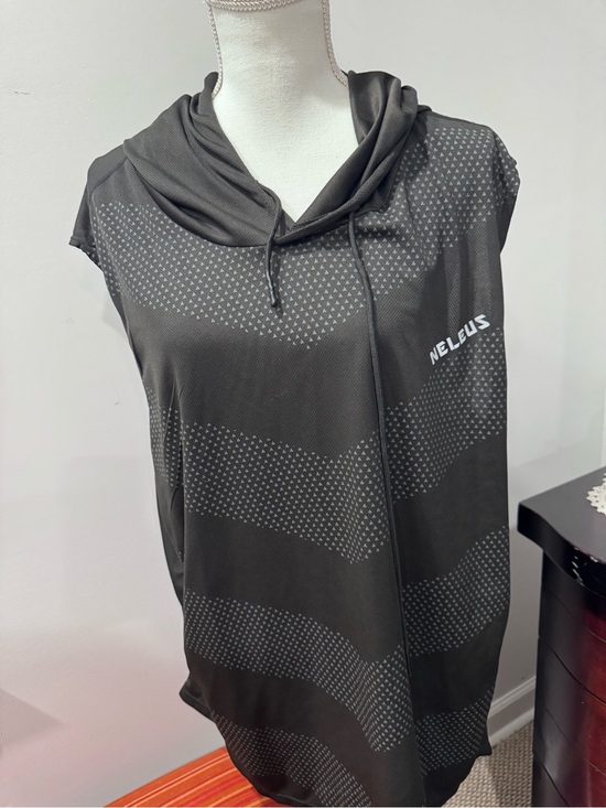 Neleus Other - Men’s Charcoal Hooded Sleeveless Top